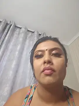 Indian GlowingMiax online show from 13, 11, 2025