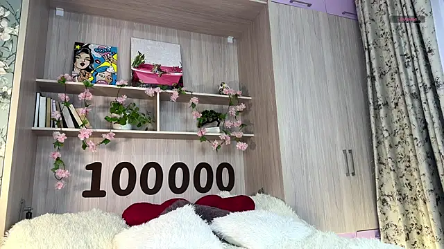 Snapshot of GlaydsLeveto chatting on 16, 11, 2025 GlaydsLeveto online show from 16, 11, 2025