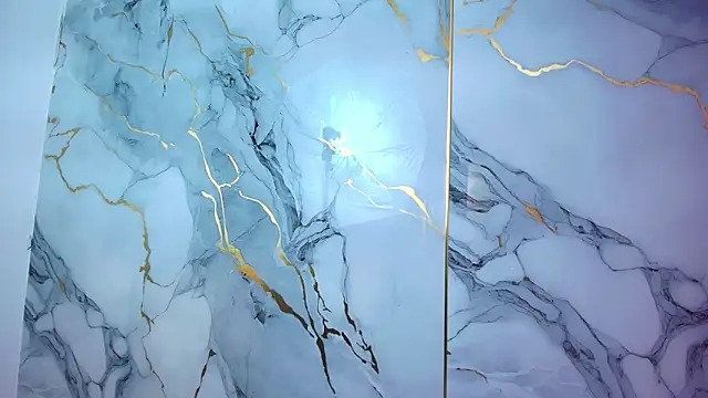 Suxan White  online show from 5, 3, 2026