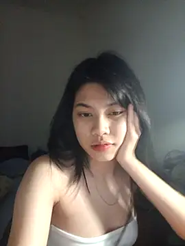 Snapshot of Katanh chatting on 9, 4, 2026 Katanh online show from 9, 4, 2026