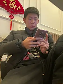 Snapshot of linh21107 chatting on 17, 4, 2026 linh21107 online show from 17, 4, 2026