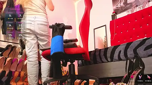 candy conrad online show from 4, 2, 2026