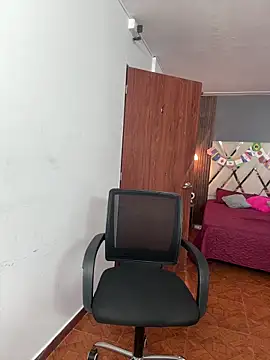 olivia jass online show from 16, 6, 2026