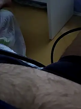 Snapshot of t-dog26 chatting on 27, 9, 2025 t-dog26 online show from 27, 9, 2025