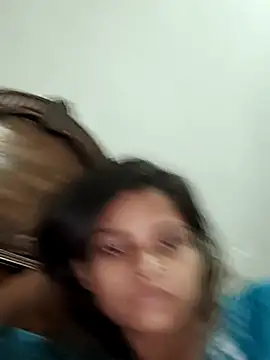 Komal0099 online show from 18, 12, 2025