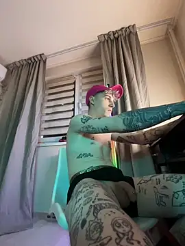 Snapshot of davesinner chatting on 8, 2, 2026 davesinner online show from 8, 2, 2026