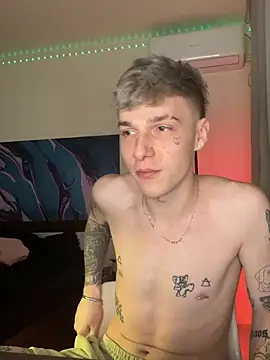 Snapshot of davesinner chatting on 15, 2, 2026 davesinner online show from 15, 2, 2026