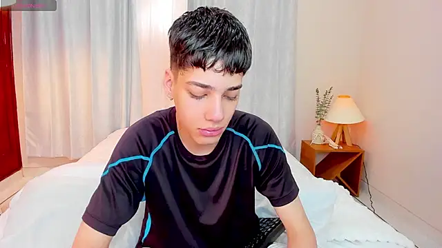 Snapshot of oblivion_deku chatting on 2, 10, 2025 oblivion deku online show from 2, 10, 2025