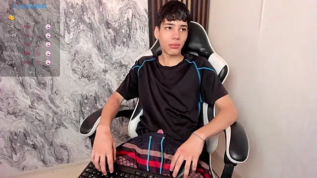 Snapshot of oblivion_deku chatting on 26, 10, 2025 oblivion deku online show from 26, 10, 2025