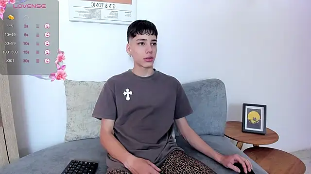 Snapshot of oblivion_deku chatting on 5, 2, 2026 oblivion deku online show from 5, 2, 2026