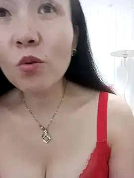 Snapshot of Joanna1122 chatting on 12, 10, 2025 Joanna1122 online show from 12, 10, 2025