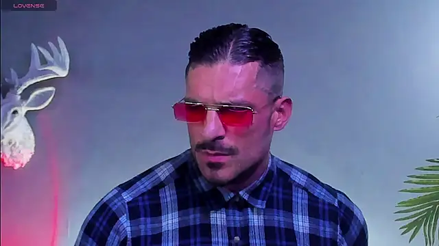 Snapshot of dennis_cox1 chatting on 10, 1, 2026 dennis cox1 online show from 10, 1, 2026