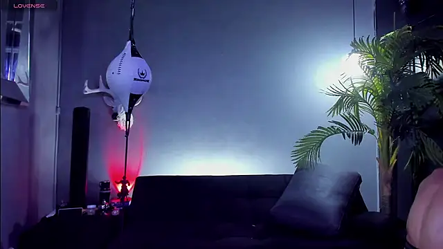 Snapshot of dennis_cox1 chatting on 11, 1, 2026 dennis cox1 online show from 11, 1, 2026