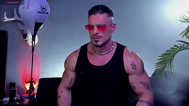 Snapshot of dennis_cox1 chatting on 14, 1, 2026 dennis cox1 online show from 14, 1, 2026