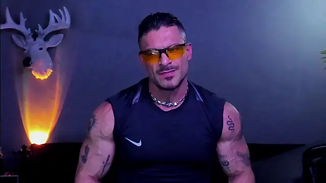 Snapshot of dennis_cox1 chatting on 6, 2, 2026 dennis cox1 online show from 6, 2, 2026