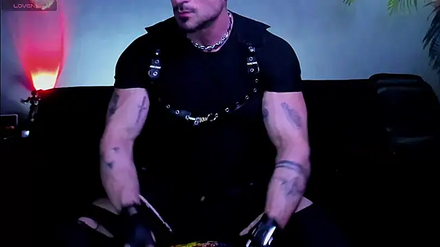 Snapshot of dennis_cox1 chatting on 21, 2, 2026 dennis cox1 online show from 21, 2, 2026