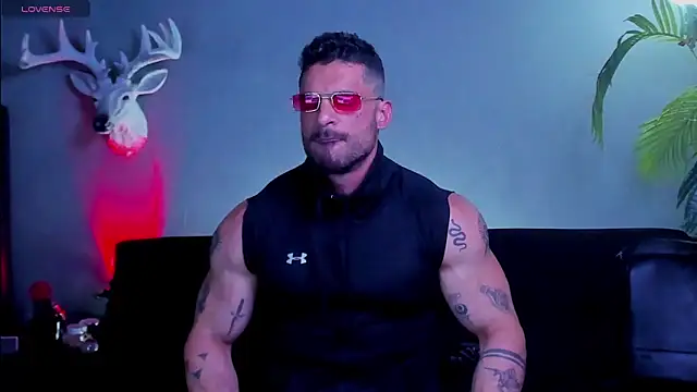 Snapshot of dennis_cox1 chatting on 26, 2, 2026 dennis cox1 online show from 26, 2, 2026