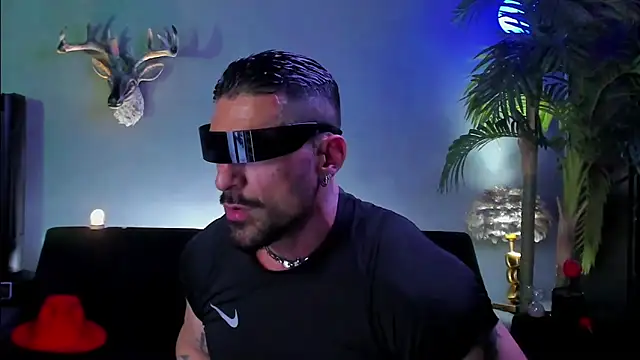 Snapshot of dennis_cox1 chatting on 27, 3, 2026 dennis cox1 online show from 27, 3, 2026