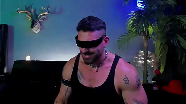 Snapshot of dennis_cox1 chatting on 29, 3, 2026 dennis cox1 online show from 29, 3, 2026