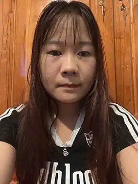 qinejr37 online show from 1, 10, 2025