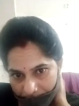 JULEE-740 online show from 21, 9, 2025