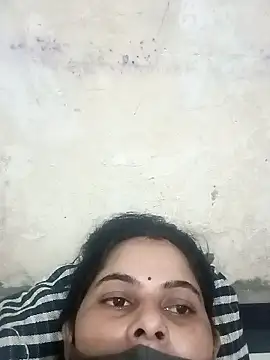 JULEE-740 online show from 28, 9, 2025