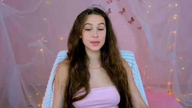 Snapshot of ArielSykes chatting on 25, 7, 2026 ArielSykes online show from 25, 7, 2026