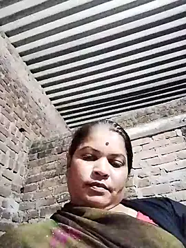 Rajnee33A online show from 2, 11, 2025