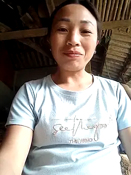 Snapshot of lucybaby00 chatting on 1, 3, 2026 lucybaby00 online show from 1, 3, 2026