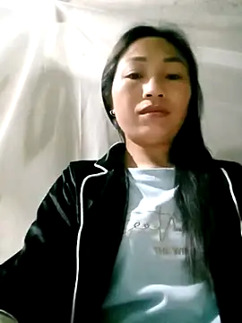 Snapshot of lucybaby00 chatting on 1, 3, 2026 lucybaby00 online show from 1, 3, 2026