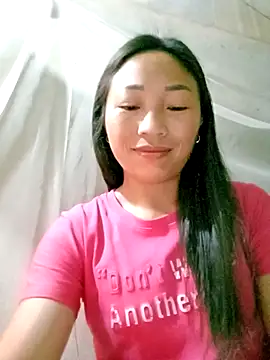 Snapshot of lucybaby00 chatting on 3, 3, 2026 lucybaby00 online show from 3, 3, 2026