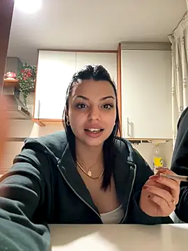 NoeliaGarcia17 online show from 2, 12, 2025