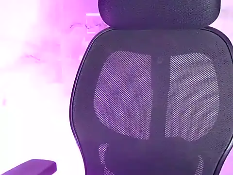 Snapshot of kaira_sharma11 chatting on 5, 3, 2026 kaira sharma11 online show from 5, 3, 2026