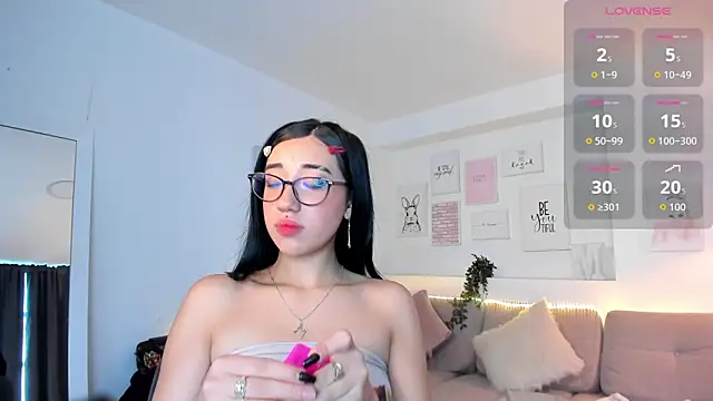 Miacorner  online show from 11, 11, 2025