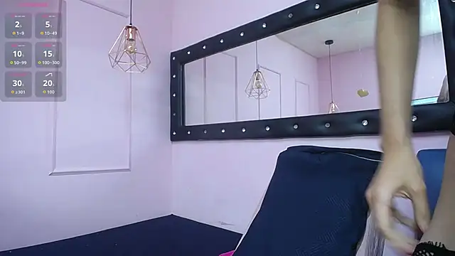 Snapshot of danna7cute chatting on 4, 7, 2026 danna7cute online show from 4, 7, 2026