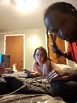 Snapshot of Dick2long87 chatting on 11, 11, 2025 Dick2long87 online show from 11, 11, 2025