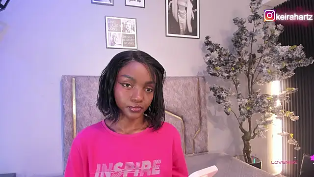 Snapshot of Keirahartz chatting on 2, 5, 2026 Keirahartz online show from 2, 5, 2026