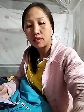 cute love00 online show from 5, 1, 2026