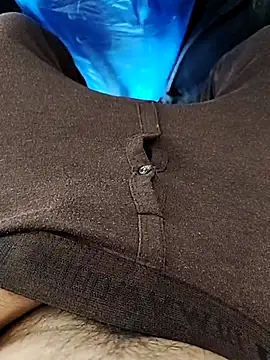 Snapshot of Sexyhotboy7inch chatting on 15, 2, 2026 Sexyhotboy7inch online show from 15, 2, 2026