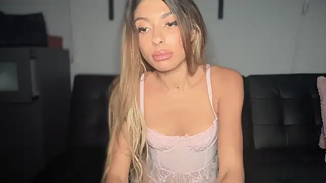 Snapshot of bbgurlnickii chatting on 15, 9, 2025 bbgurlnickii online show from 15, 9, 2025