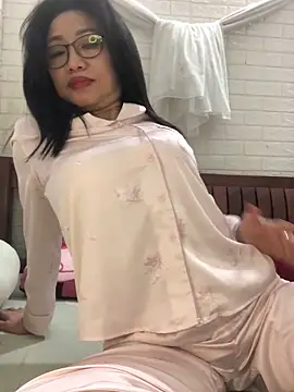 Vitamin sexy online show from 14, 12, 2025