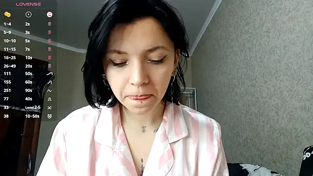 Snapshot of MelodeeCazel chatting on 8, 10, 2025 MelodeeCazel online show from 8, 10, 2025