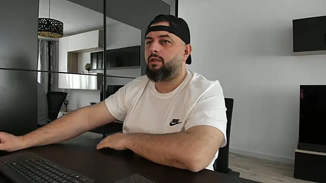 Snapshot of DravenPeak chatting on 1, 4, 2026 DravenPeak online show from 1, 4, 2026