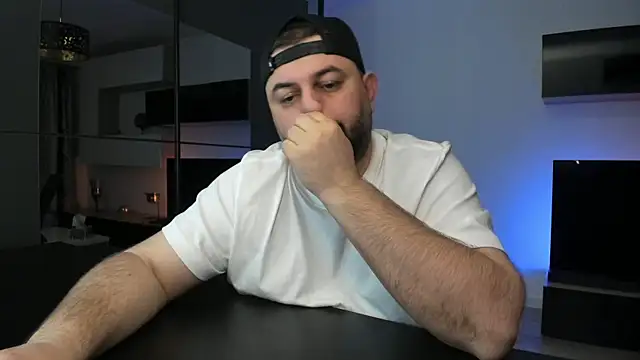 Snapshot of DravenPeak chatting on 3, 4, 2026 DravenPeak online show from 3, 4, 2026