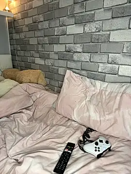 Poppy frankie online show from 30, 10, 2025