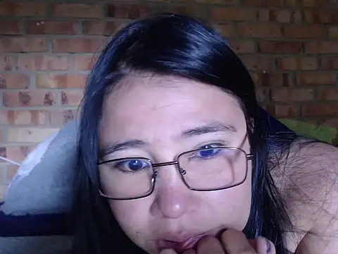 Snapshot of magiadeisis chatting on 10, 4, 2026 magiadeisis online show from 10, 4, 2026