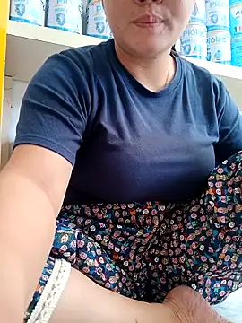  Babyrose  online show from 8, 10, 2025