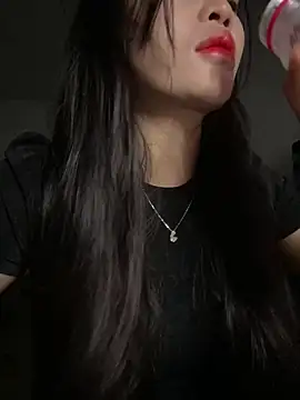 Lissa xinh09 online show from 18, 10, 2025