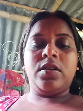 Hot-Show2 online show from 4, 10, 2025