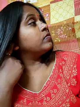 Hot-Show2 online show from 13, 1, 2026